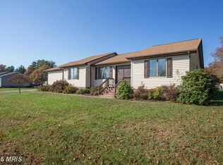 1410 Milestone Dr, Fredericksburg, VA 22407