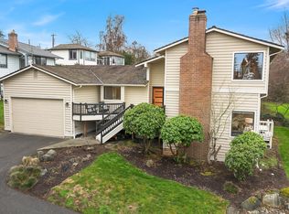 902 7th Avenue S, Edmonds, WA 98020