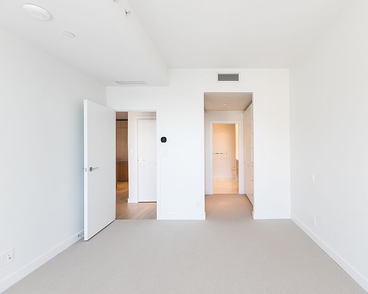 Richmond Apartment for rent - 2 Bedrooms — photo 2