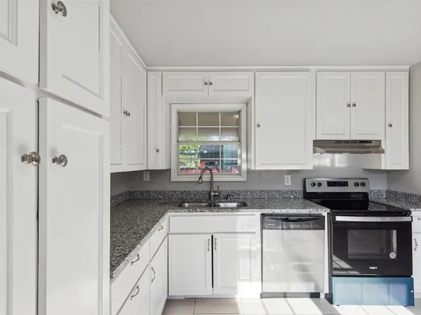 4654 Norris St, Fort Worth, TX 76105