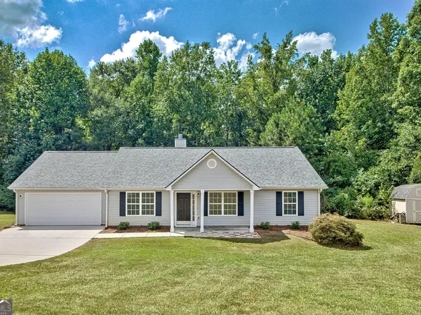 208 Glazier Farms Way, Senoia, GA 30276