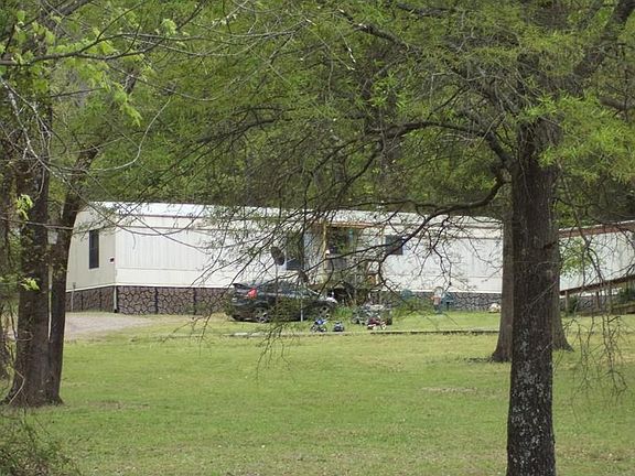 4th image of 185 County Road 2340