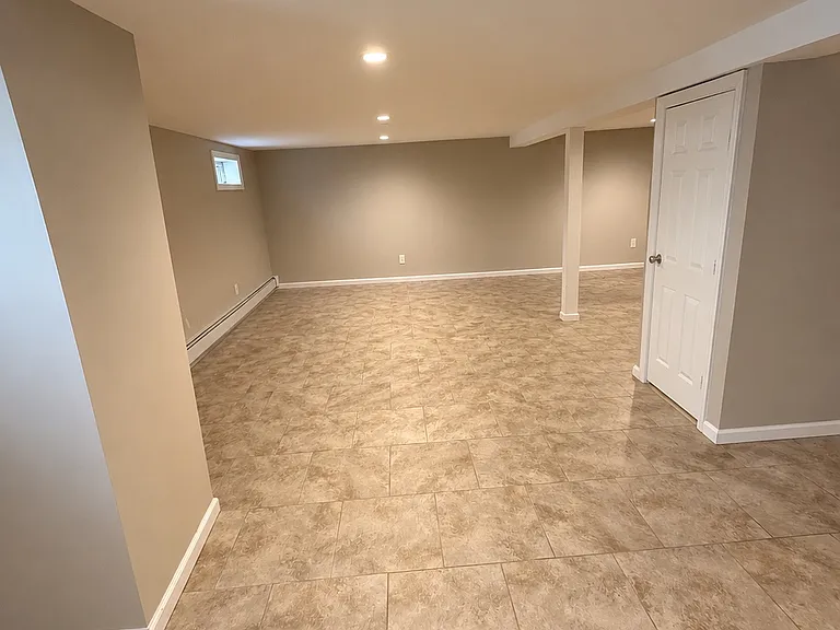 Seymore Ln — Photo 9