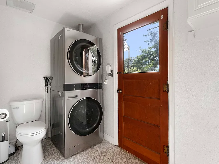 4301 Marshall St — Photo 22