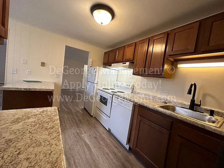 Parkview Apartments — Photo 84