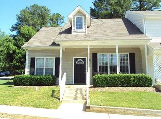 810 Rothshire Ct, Raleigh, NC 27615