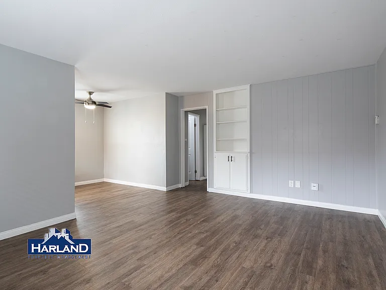 4515 Bancroft St #4 — Photo 6