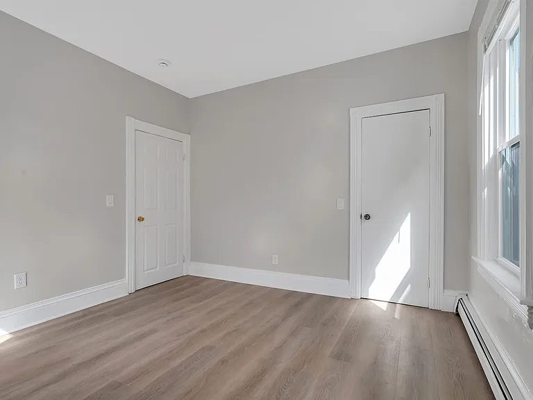 96 Centre St #2 — Photo 9