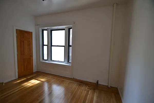 Rented by Bohemia Realty Group | media 9