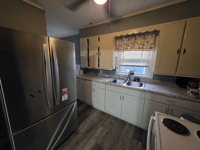 600 N Carico St — Photo 3