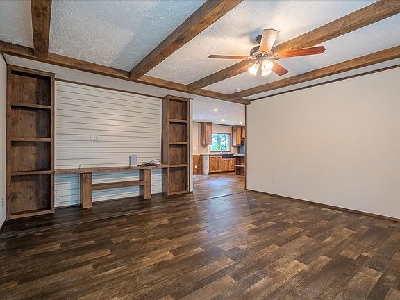 3rd image of 5077 Southpoint Ridge Rd