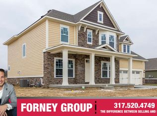 10983 Cliffside Dr, Fortville, IN 46040