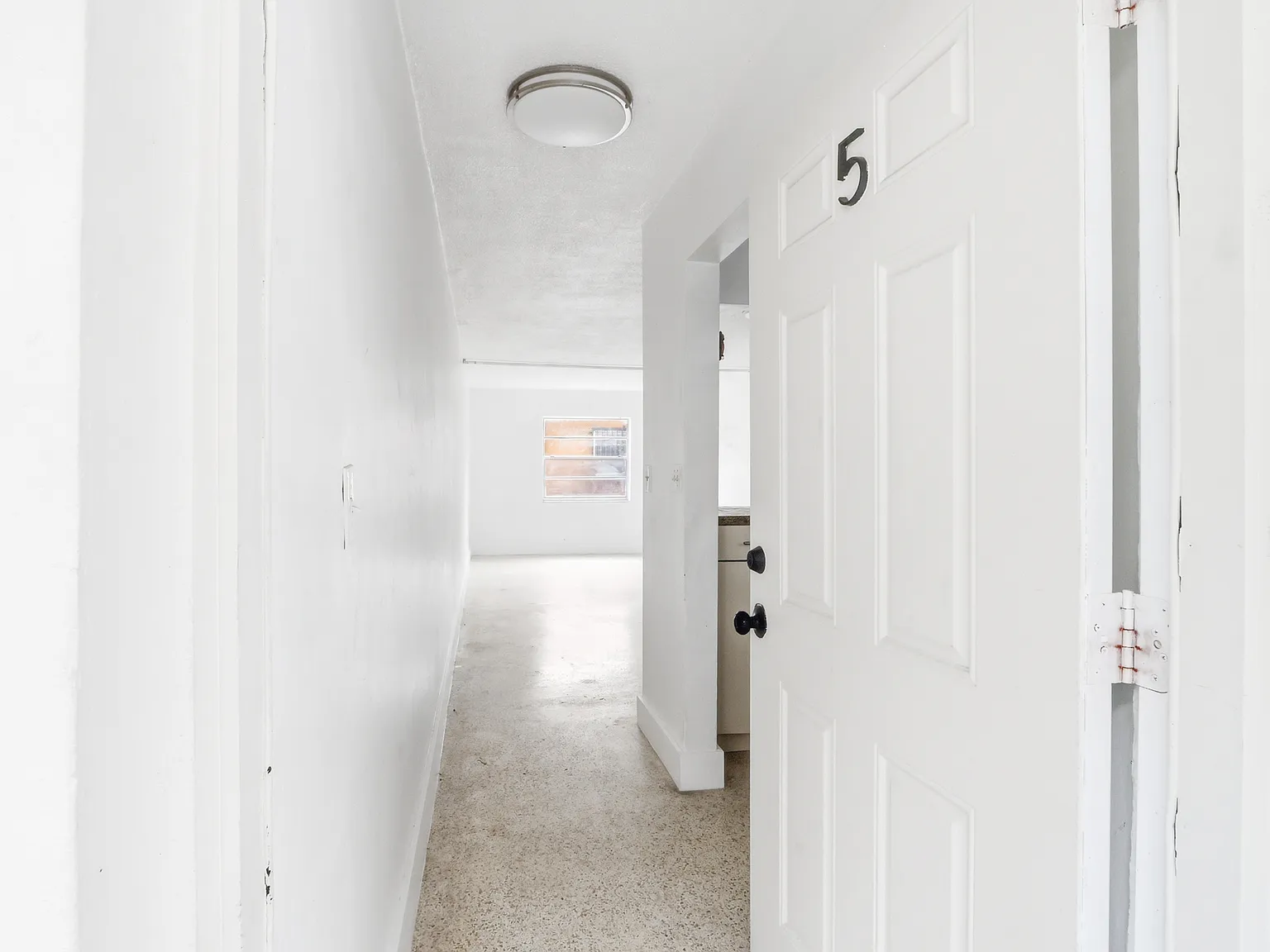2 bed, 800 sqft, $1,875 — Photo 4