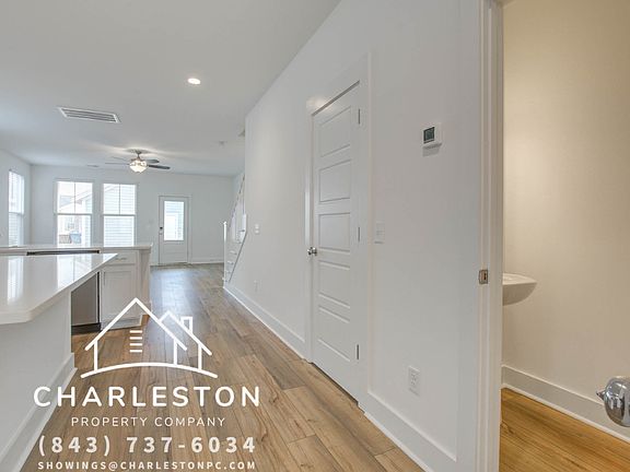 4th image of 234 Symphony Ave