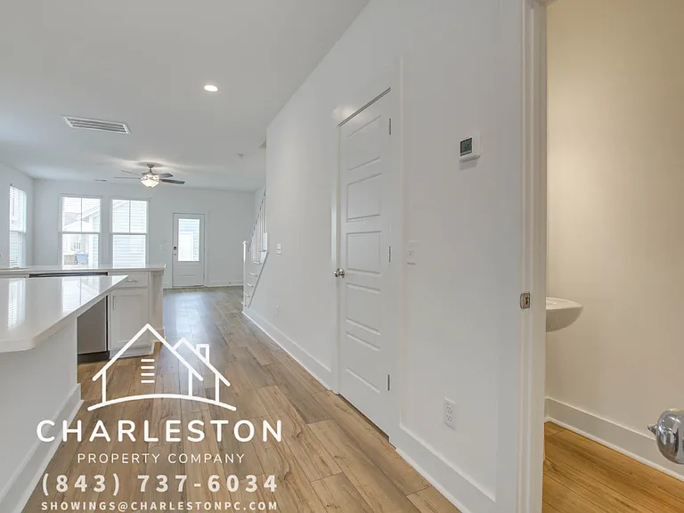 234 Symphony Ave — Photo 4