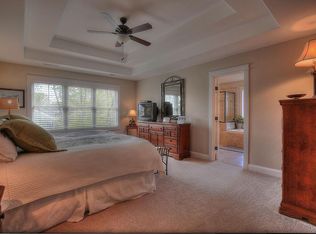 17565 Tree View Ct, Moseley, VA 23120