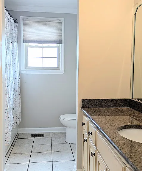 176 Roberta Dr — Photo 10