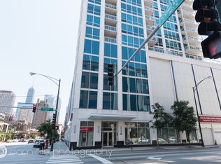 757 N Orleans St #1205, Chicago, IL 60610