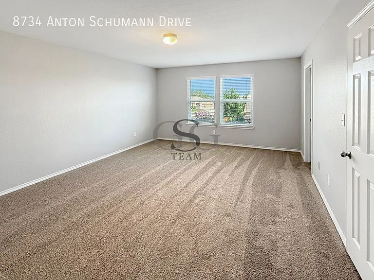 8734 Anton Schumann Dr — Photo 6