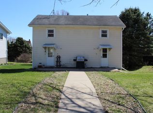 535 W Kinne Ave, Ellsworth, WI 54011