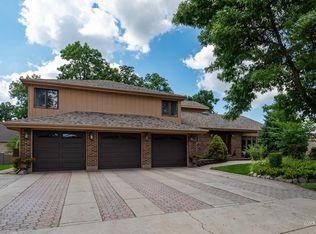 540 N Cardinal Ave, Addison, IL 60101