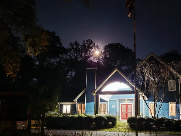 129 Woodland Ter, Moulton, AL 35650