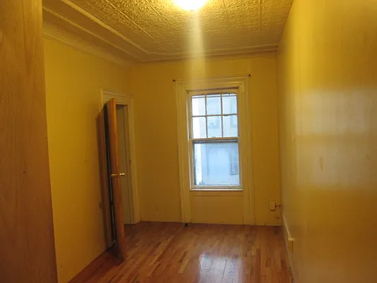 Rented by The Hamilton Group | media 14