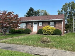 2015 Poplar St, Kenova, WV 25530