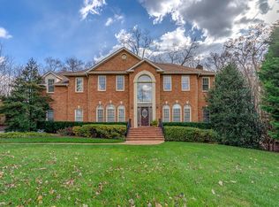 1000 Mountainview Dr, Salem, VA 24153