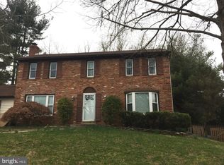 1917 Queensguard Rd, Silver Spring, MD 20906