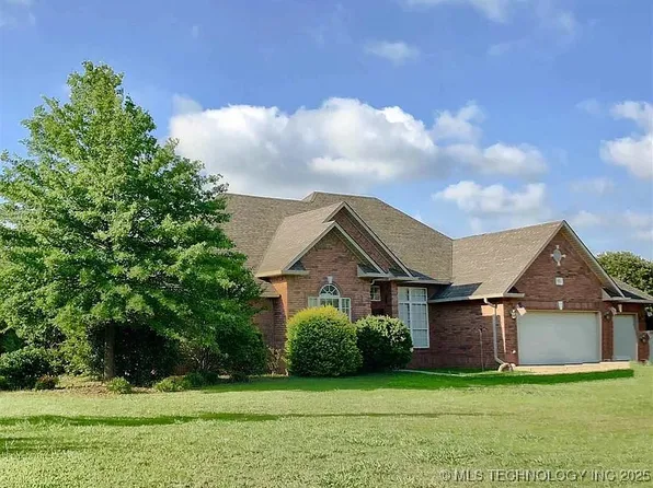 124 K Lynn St, Ardmore, OK 73401