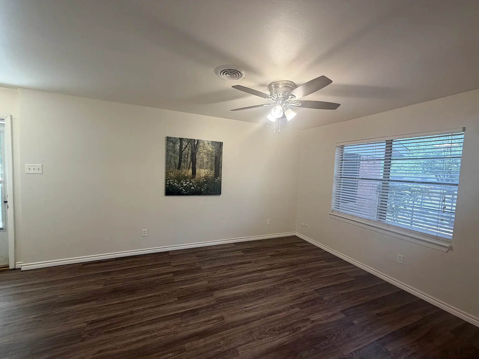 2 bed, 820 sqft, $1,499 — Photo 2