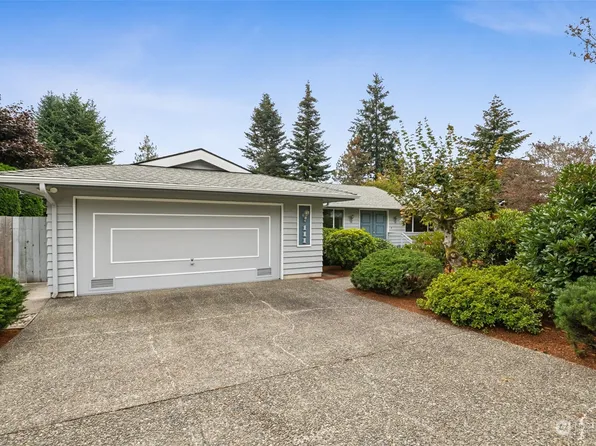 111 SW 194th Street, Normandy Park, WA 98166