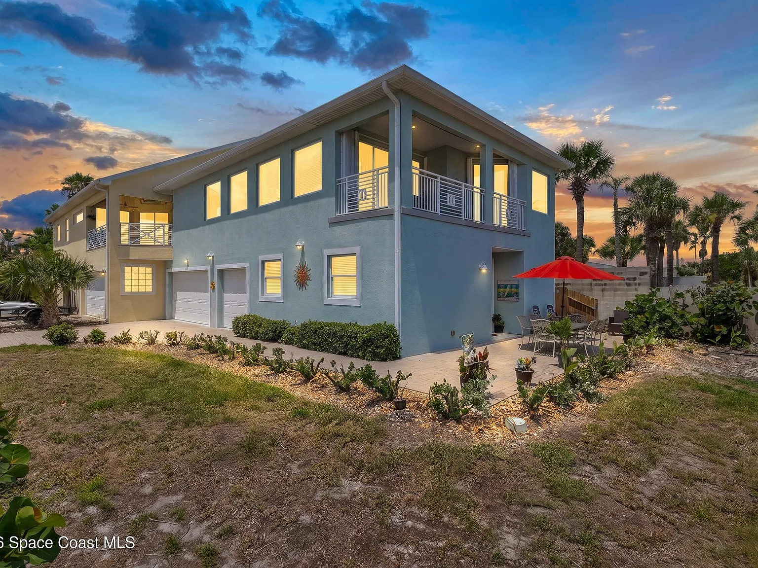 3 bed, 3.0 bath, 2204 sqft, $4,500 — Photo 3