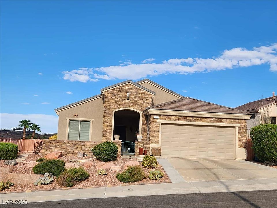 1st image of 2072 King Mesa Dr