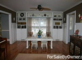 305 Buccaneer Rd, Wilmington, NC 28409