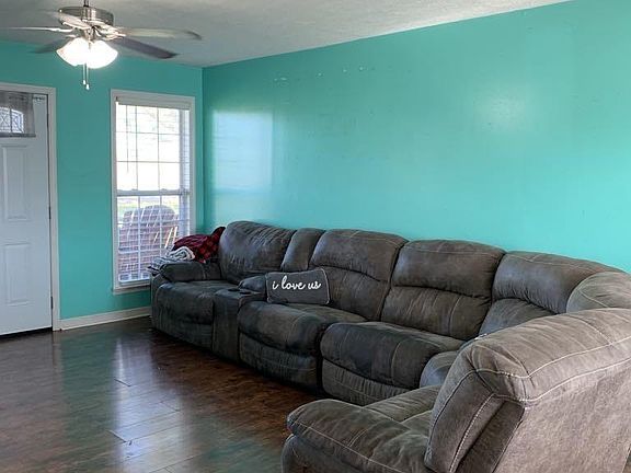 5th image of 2 Merideth Lynn Rd