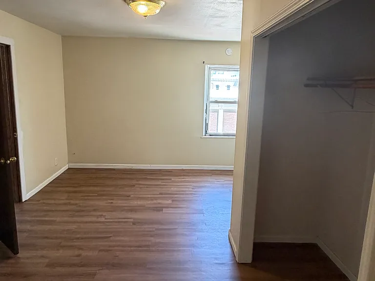 311 E Erie St #2 — Photo 2