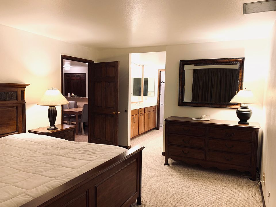 Master Bed Room