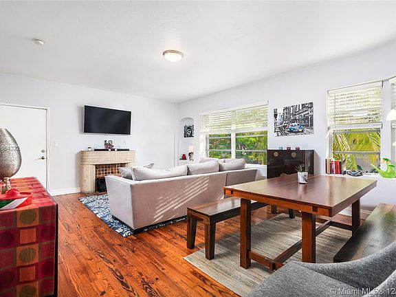 2nd image of 1435 West Ave APT 4