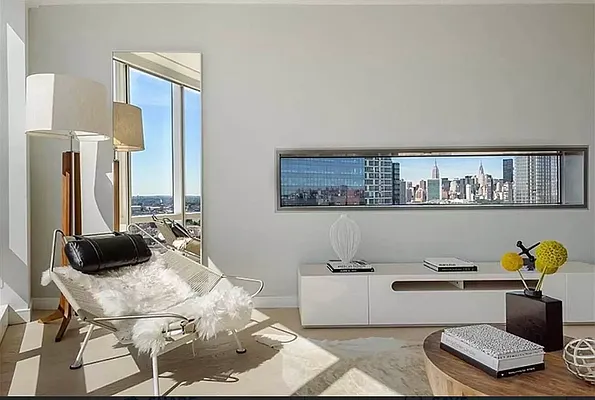 Rented by Corcoran | media 34