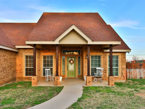 205 Paisano Dr, Clyde, TX 79510