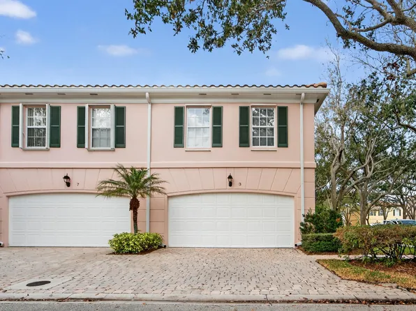 3 Oakland Ct, Tequesta, FL 33469