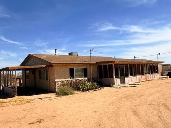 575 Warren Vista Ave, Yucca Valley, CA 92284