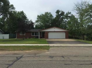 3761 River Dr, Plover, WI 54467