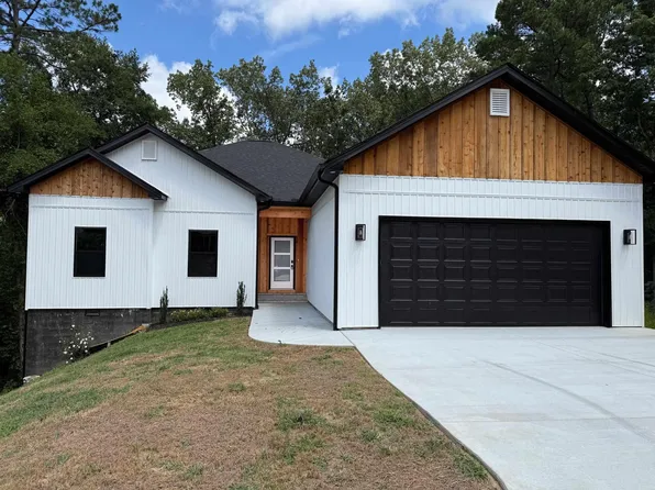 2002 Cherry Xing, Benton, AR 72015