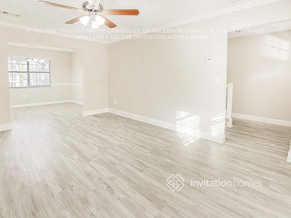 5th image of 260 Rosewood Dr
