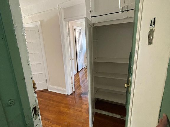3rd image of 143 Roosevelt Ave #4A
