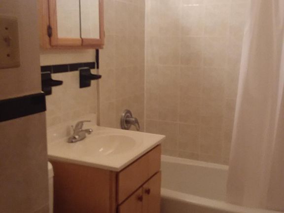 2nd image of 8815 144th St APT 1E
