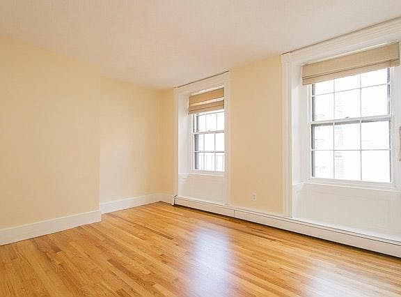 4th image of 30 Temple St APT 3